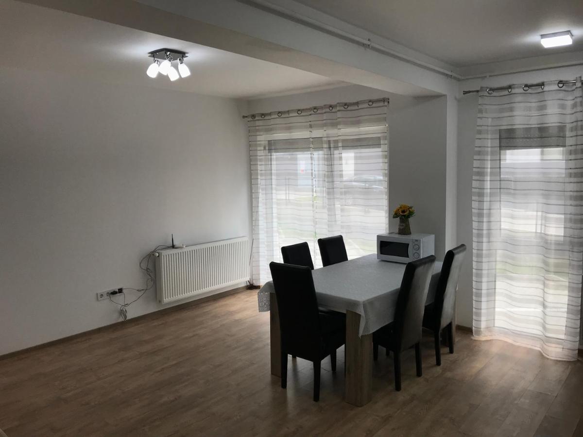 R&S Apartment Cluj-Napoca Buitenkant foto